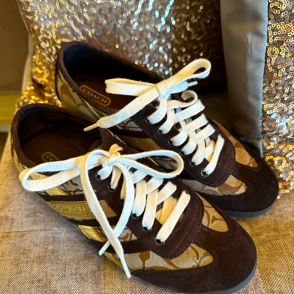 Coach Katelyn Size 8 Tennis Shoes